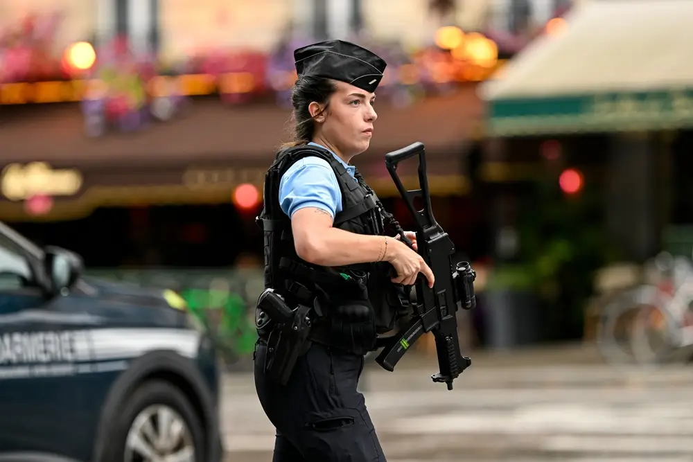 Salaire gendarme débutant : à quoi s&rsquo;attendre en début de carrière