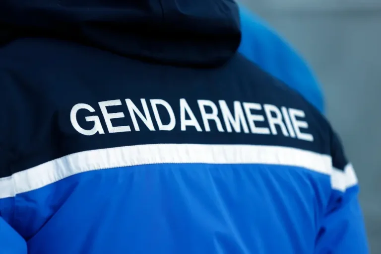 Salaire gendarme 2026 : grilles complètes par grade